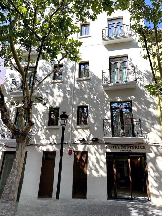 Hotel Bestprice Valencia Bagian luar foto