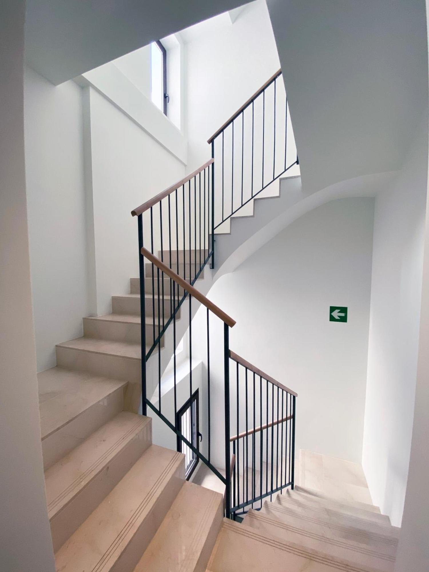 Hotel Bestprice Valencia Bagian luar foto
