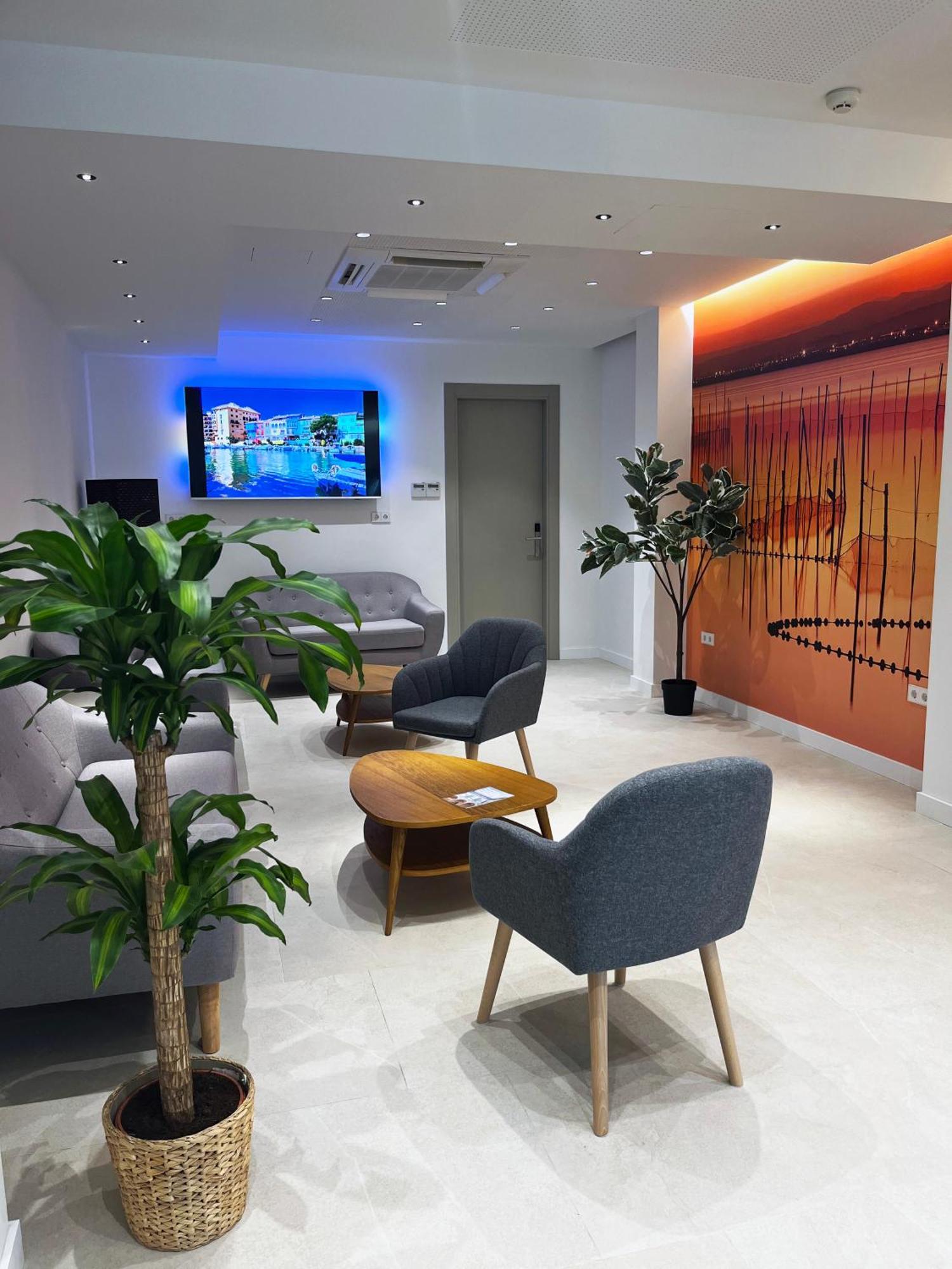 Hotel Bestprice Valencia Bagian luar foto